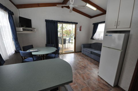 Beachside Holiday Park - Tourism Townsville 7