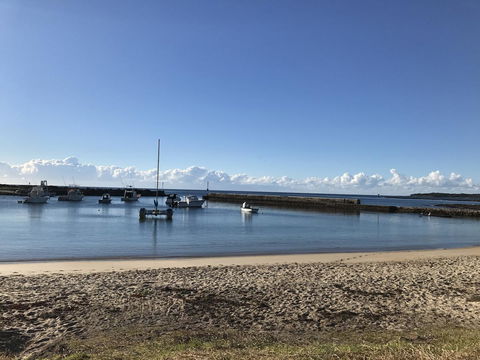 Pelicans Rest Shellharbour - Tourism Townsville 14