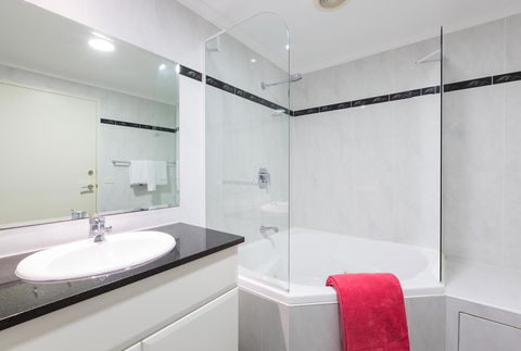 Ramada Resort By Wyndham Shoal Bay - Tourism Townsville 38
