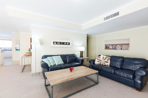 Ramada Resort By Wyndham Shoal Bay - Tourism Townsville 41