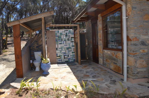 Of Stone & Wood Guesthouse - Tourism Townsville 16