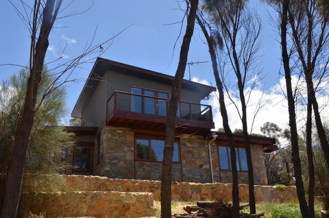 Of Stone & Wood Guesthouse - Tourism Townsville 0