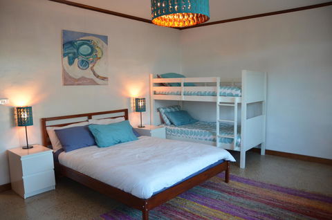 Of Stone & Wood Guesthouse - Tourism Townsville 13