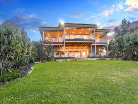 Muse On The Murray - Tourism Townsville 6