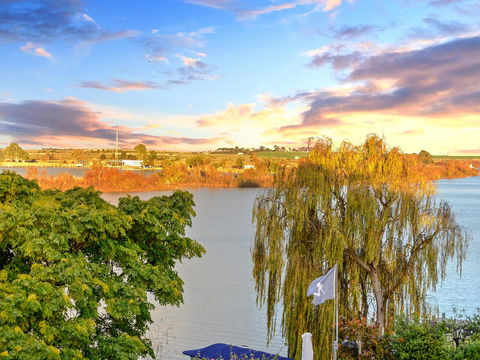 Muse On The Murray - Tourism Townsville 23