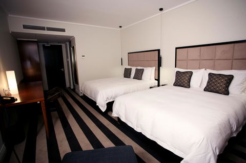 Ellen Hotel - Tourism Townsville 19