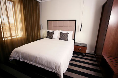 Ellen Hotel - Tourism Townsville 26