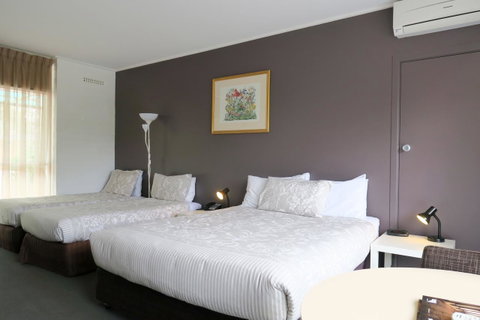 The Lyndoch Motel - Tourism Townsville 21
