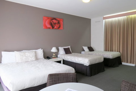 The Lyndoch Motel - Tourism Townsville 15