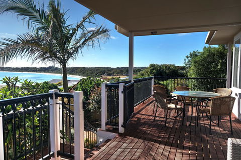The Whitehouse - Tourism Townsville 2