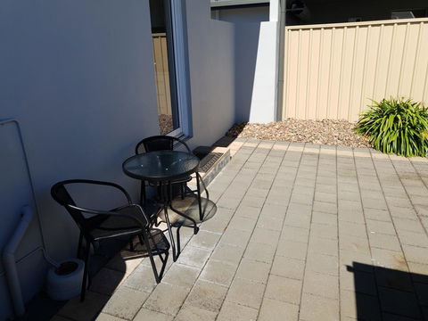 Limestone Coast Lifestyle Apartments - Tourism Townsville 12