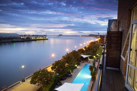 Rydges Newcastle - Tourism Townsville 0