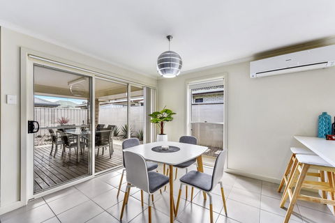 City Fringe Apartment B, Mount Gambier - Tourism Townsville 0