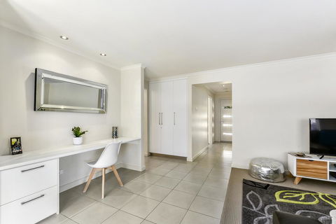 City Fringe Apartment B, Mount Gambier - Tourism Townsville 1