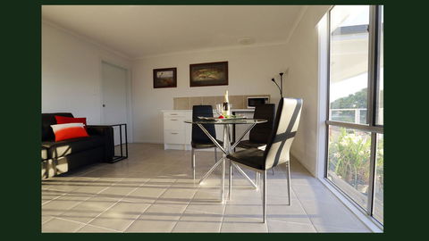 Gumnut Getaway BnB - Tourism Townsville 14