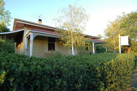 Treasured Memories Cottage - Tourism Townsville 26