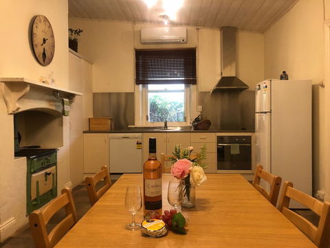 Treasured Memories Cottage - Tourism Townsville 18