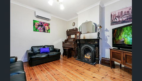 Treasured Memories Cottage - Tourism Townsville 5