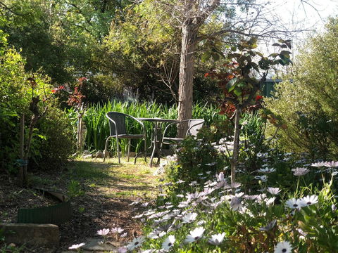 Treasured Memories Cottage - Tourism Townsville 23