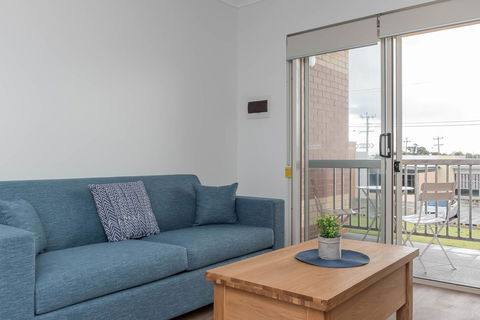 Jurien Bay Motel Apartments - Tourism Townsville 17