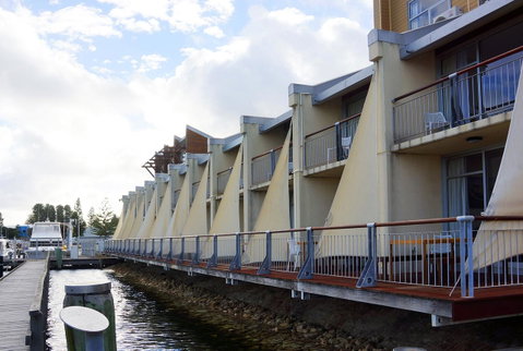 Oceanside 23 - Tourism Townsville 22