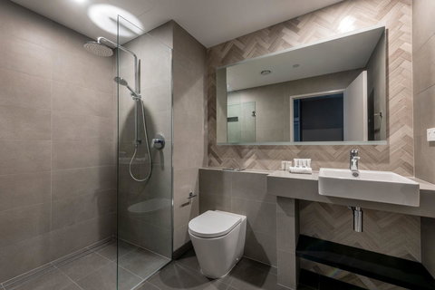 The Adnate Perth - Art Series - Tourism Townsville 22