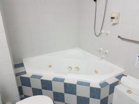 Mandurah Family Resort - Tourism Townsville 2