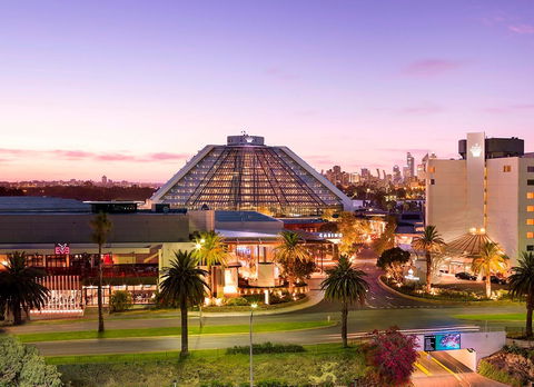 Crown Metropol Perth - Tourism Townsville 5