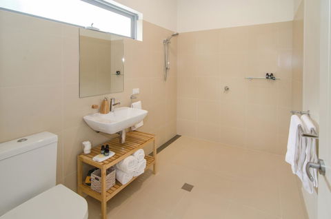 Margaret River Beach Studios - Tourism Townsville 2