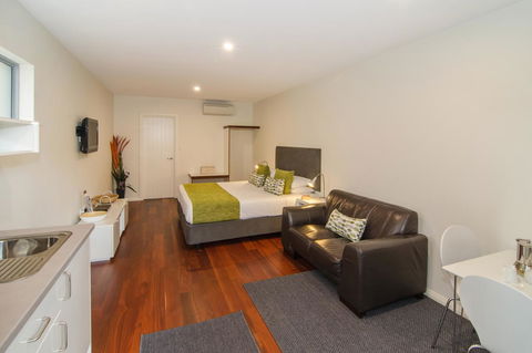 Margaret River Beach Studios - Tourism Townsville 1