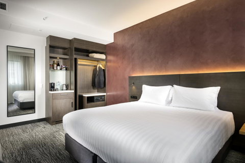 Holiday Inn West Perth, An IHG Hotel - Tourism Townsville 8