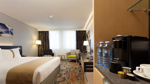 Holiday Inn Perth City Centre, An IHG Hotel - Tourism Townsville 7