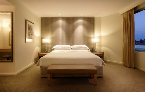 Residence On Langley Park - Tourism Townsville 8