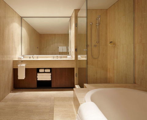 Residence On Langley Park - Tourism Townsville 13
