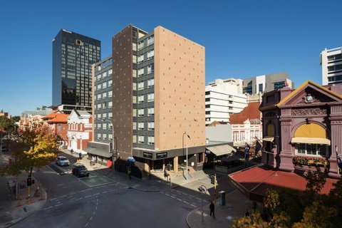 Pensione Hotel Perth - Tourism Townsville 21