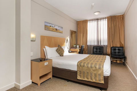 Quality Hotel Ambassador Perth - Tourism Townsville 21