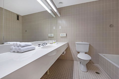 Quality Hotel Ambassador Perth - Tourism Townsville 28