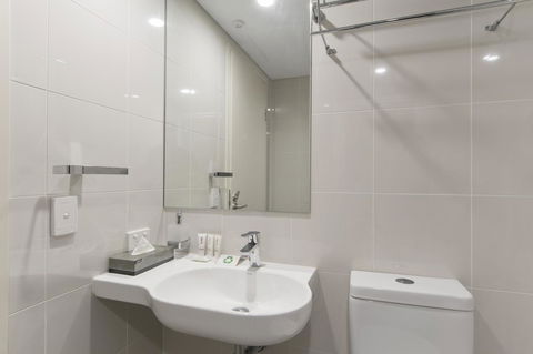 Metro Hotel Perth - Tourism Townsville 30