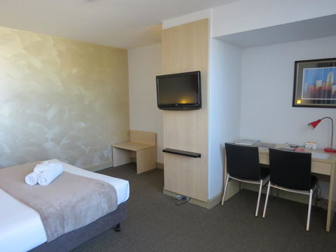 Metro Hotel Perth - Tourism Townsville 42