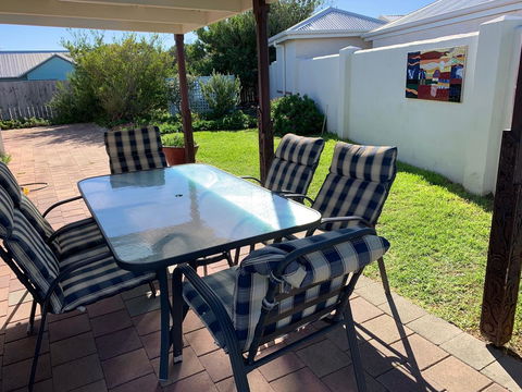 Beachside Prevelly Villas - Tourism Townsville 8