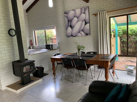 Beachside Prevelly Villas - Tourism Townsville 5
