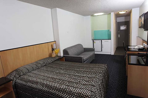 Comfort Inn & Suites Goodearth Perth - Tourism Townsville 21
