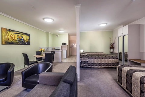 Comfort Inn & Suites Goodearth Perth - Tourism Townsville 14