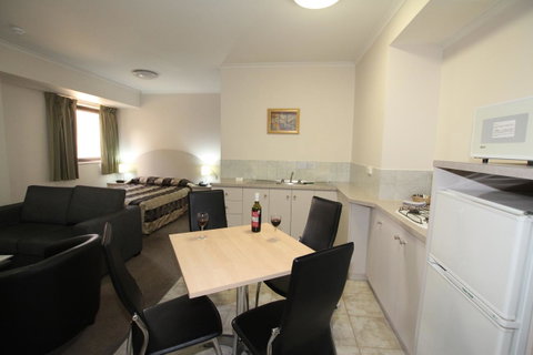 Comfort Inn & Suites Goodearth Perth - Tourism Townsville 24