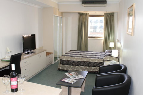 Comfort Inn & Suites Goodearth Perth - Tourism Townsville 4