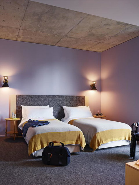 Alex Hotel - Tourism Townsville 15