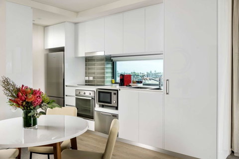 Ramada By Wyndham VetroBlu Scarborough Beach - Tourism Townsville 44