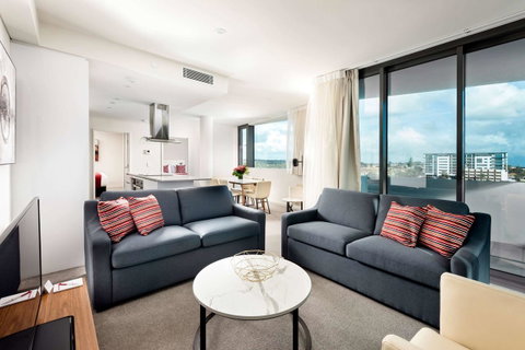 Ramada By Wyndham VetroBlu Scarborough Beach - Tourism Townsville 32