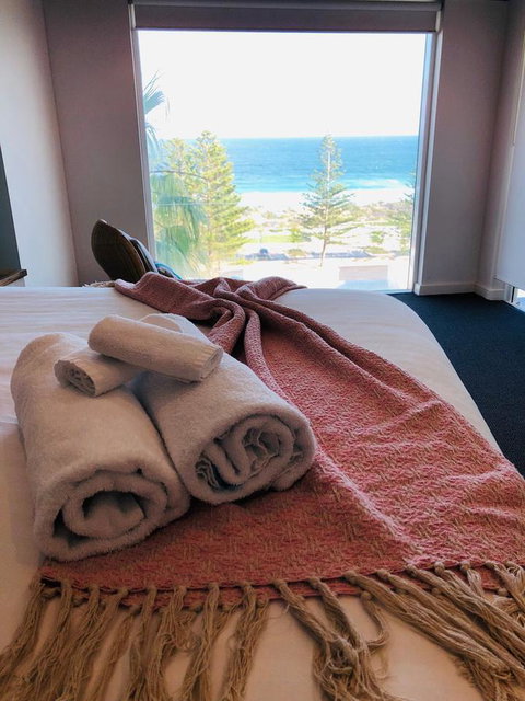 Ocean View-breath Taking Views, Amazing Facilities - Tourism Townsville 7