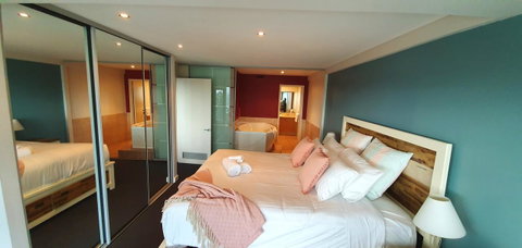 Ocean View-breath Taking Views, Amazing Facilities - Tourism Townsville 5